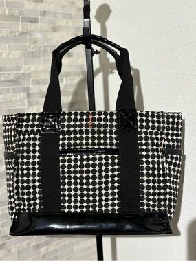 KoKo black and white polka dot insulated lunch tote.
